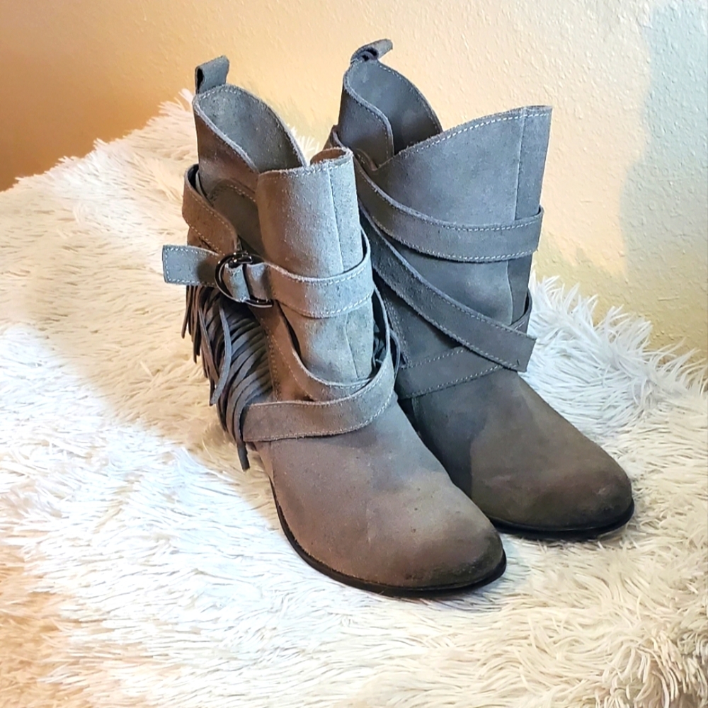Naughty Monkey Wild Wink Fringe Bootie Size 10
